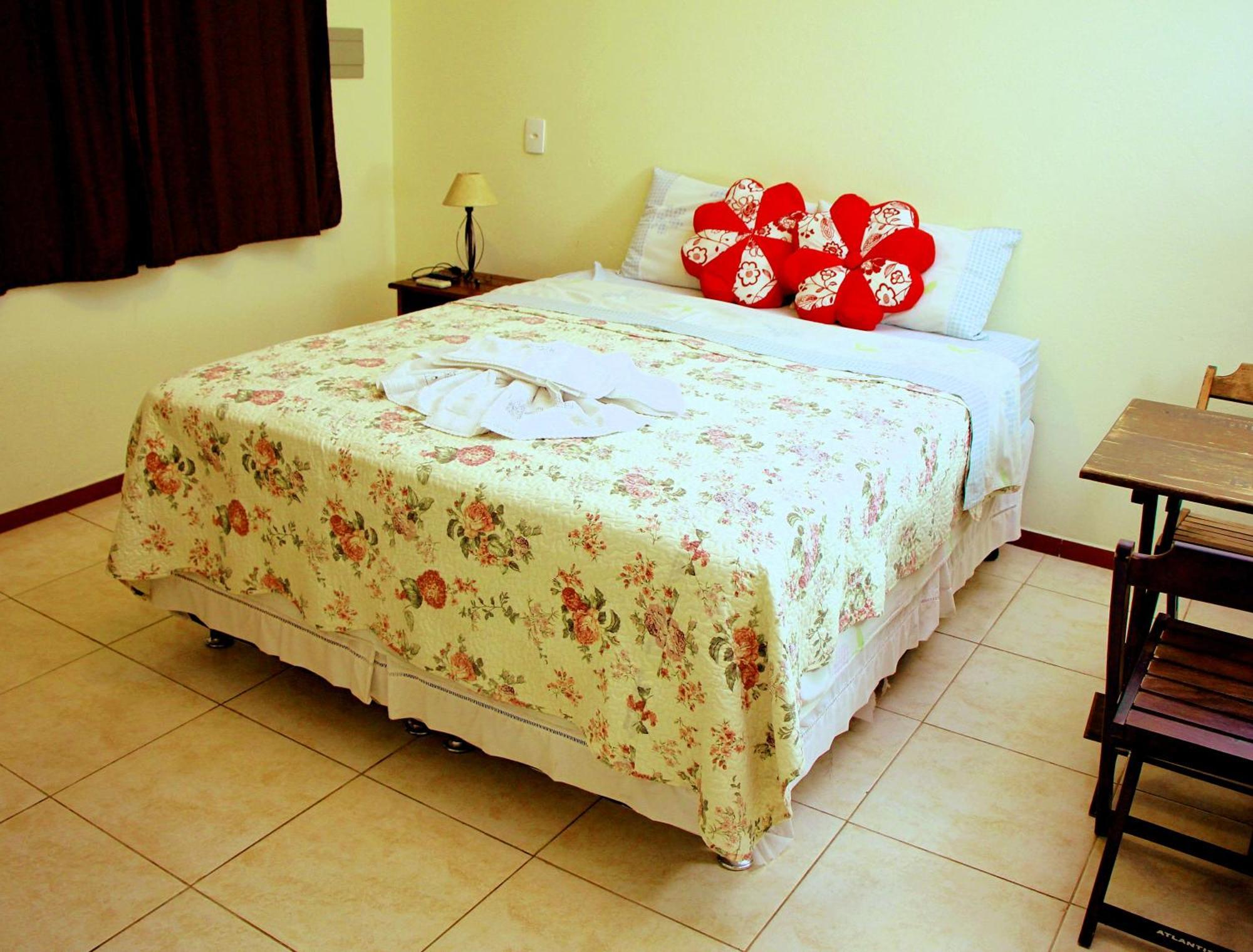 Pousada Al Castello Di Giulietta E Romeo Pirenópolis Habitación foto